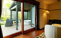 Twin room with open-air bath