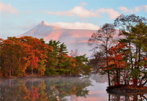 Enjoying the abundant seasonal charms of the Nanae town, Onuma and Hakodate areas